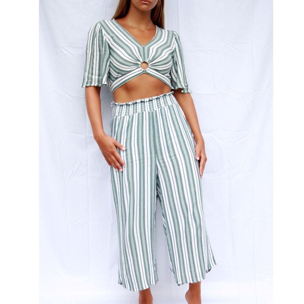 American Eagle Outfitters Matching Pants Set